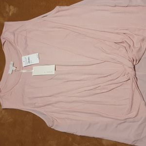 Sleeveless top  187
